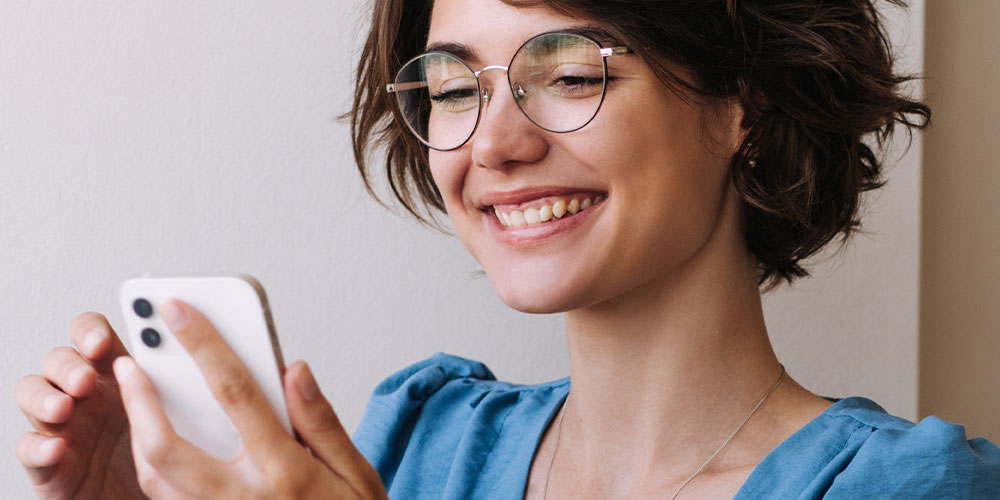 Designer frames in Inglewood-Finn Hill