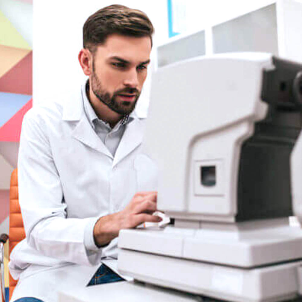 optometrist in Inglewood-Finn Hill